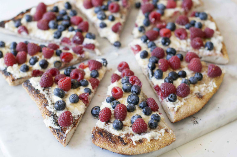 Food American Table Grilled Fruit Pizza